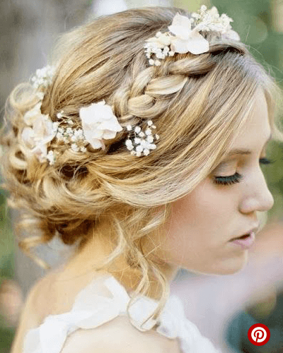 peinado para novia con flores